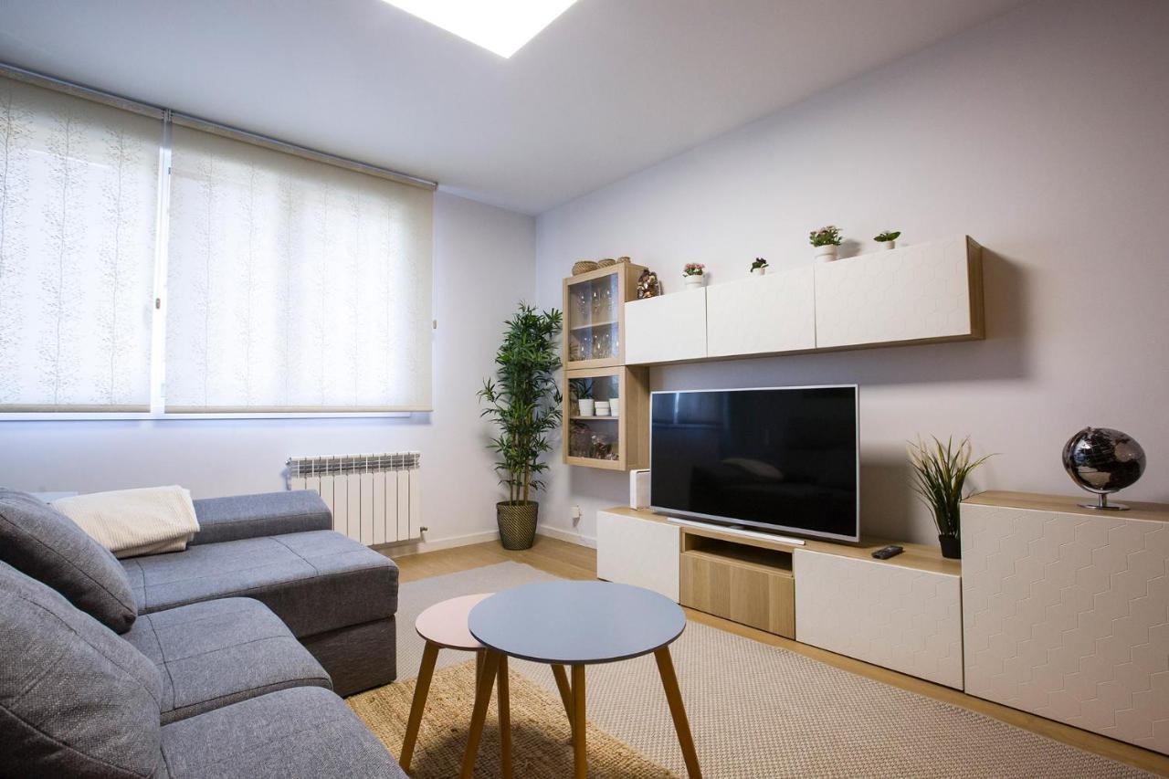 Zalbidea Apartamentos Nuevos Con Garaje Y Wifi ビルバオ エクステリア 写真