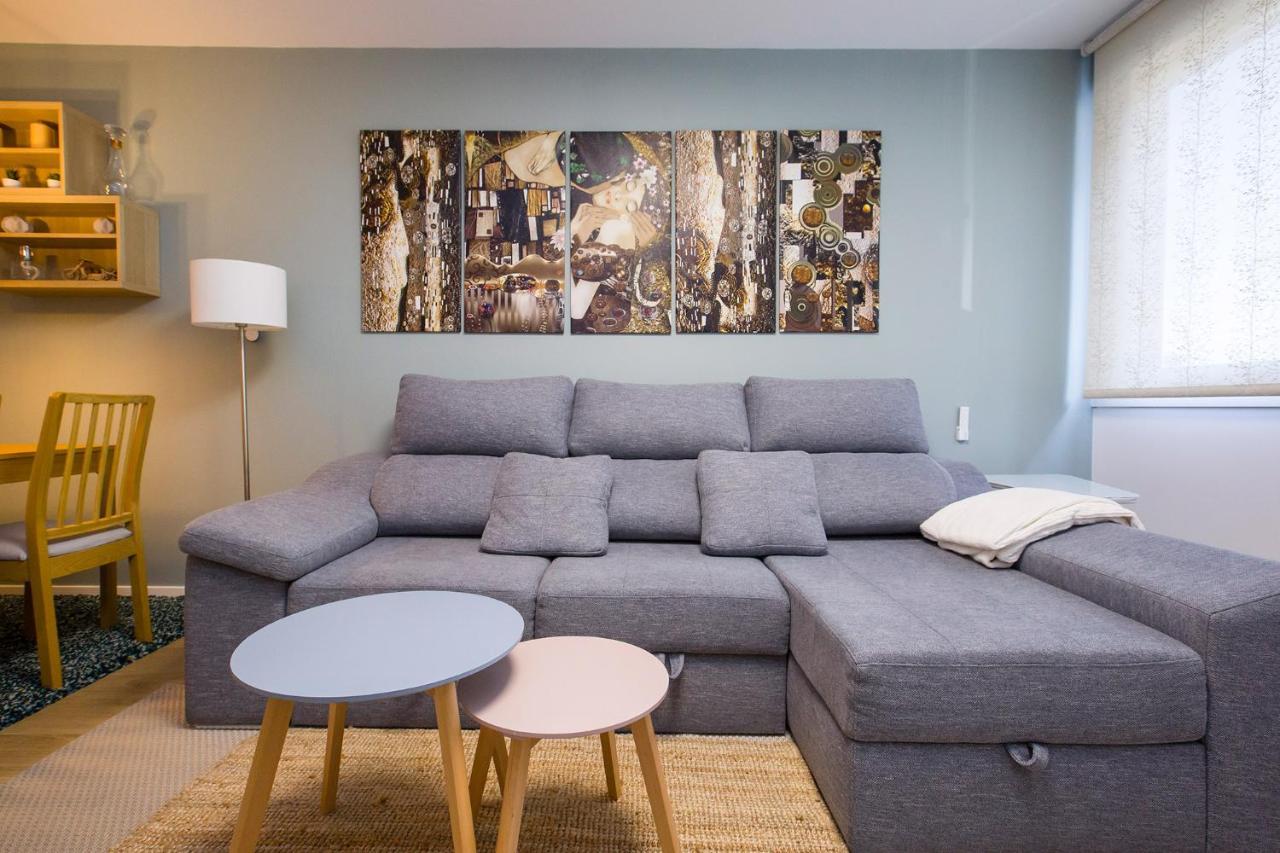 Zalbidea Apartamentos Nuevos Con Garaje Y Wifi ビルバオ エクステリア 写真