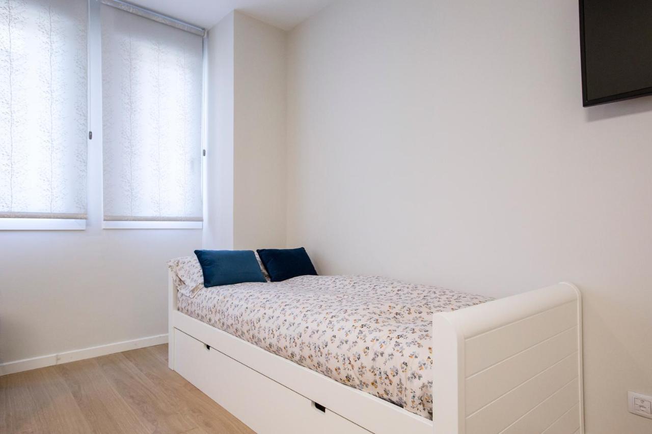 Zalbidea Apartamentos Nuevos Con Garaje Y Wifi ビルバオ エクステリア 写真